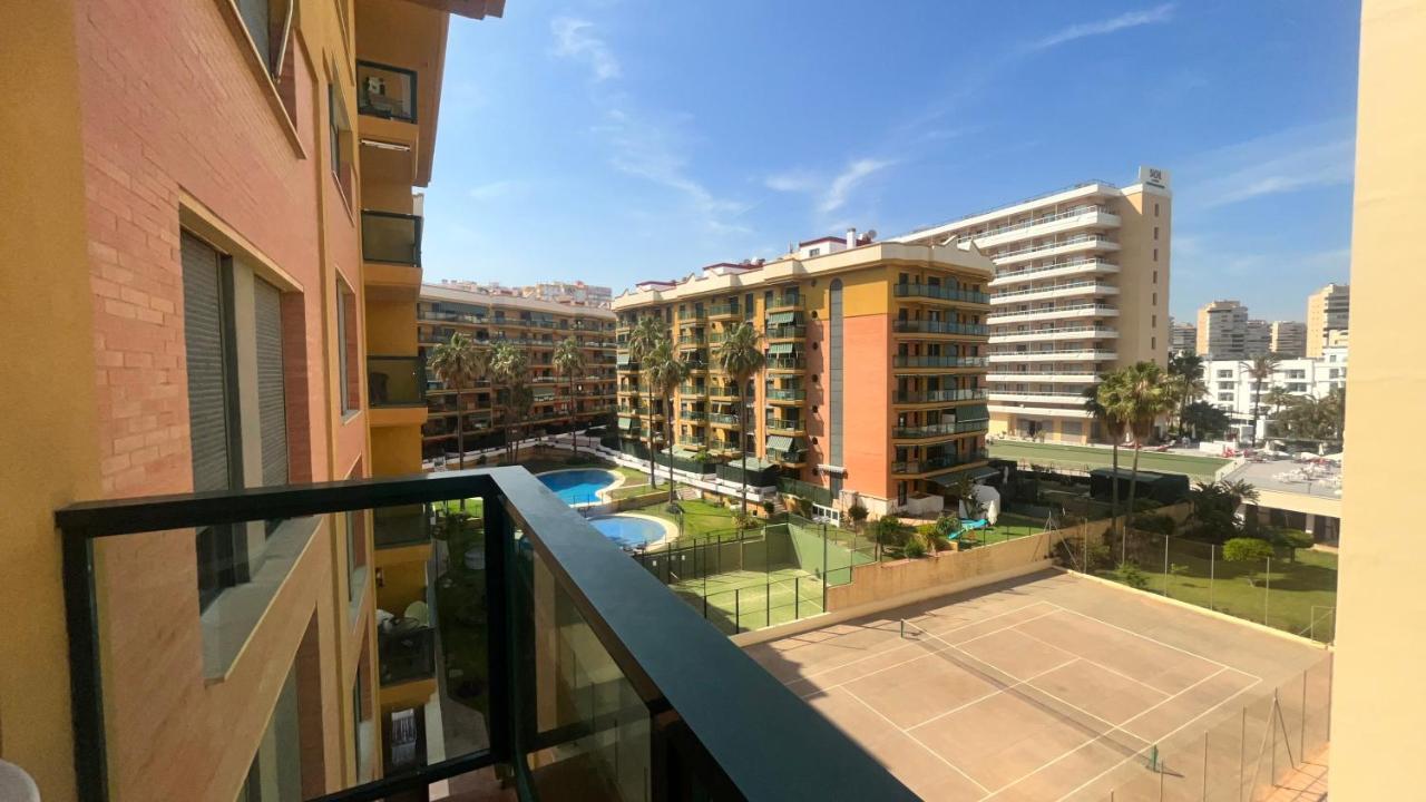 Primera línea playa Torremolinos Exterior foto