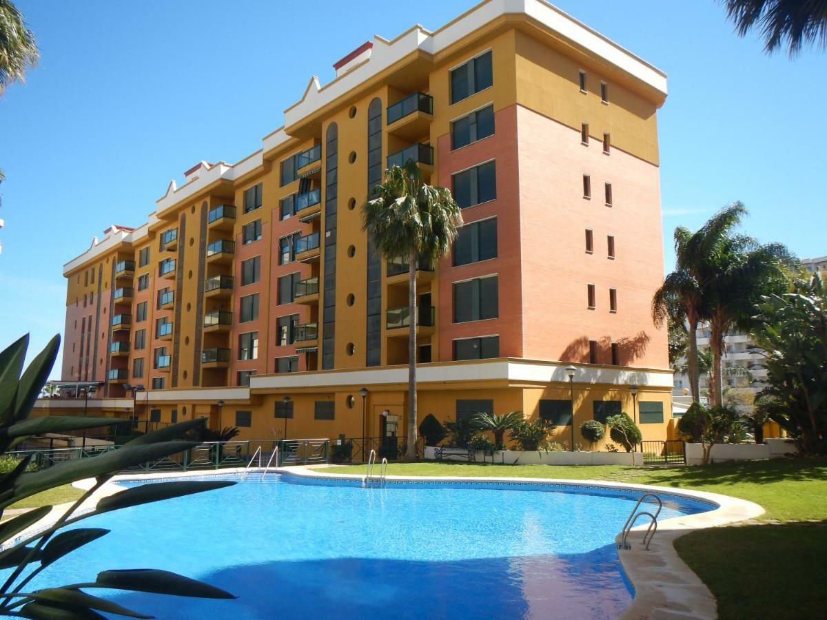 Primera línea playa Torremolinos Exterior foto